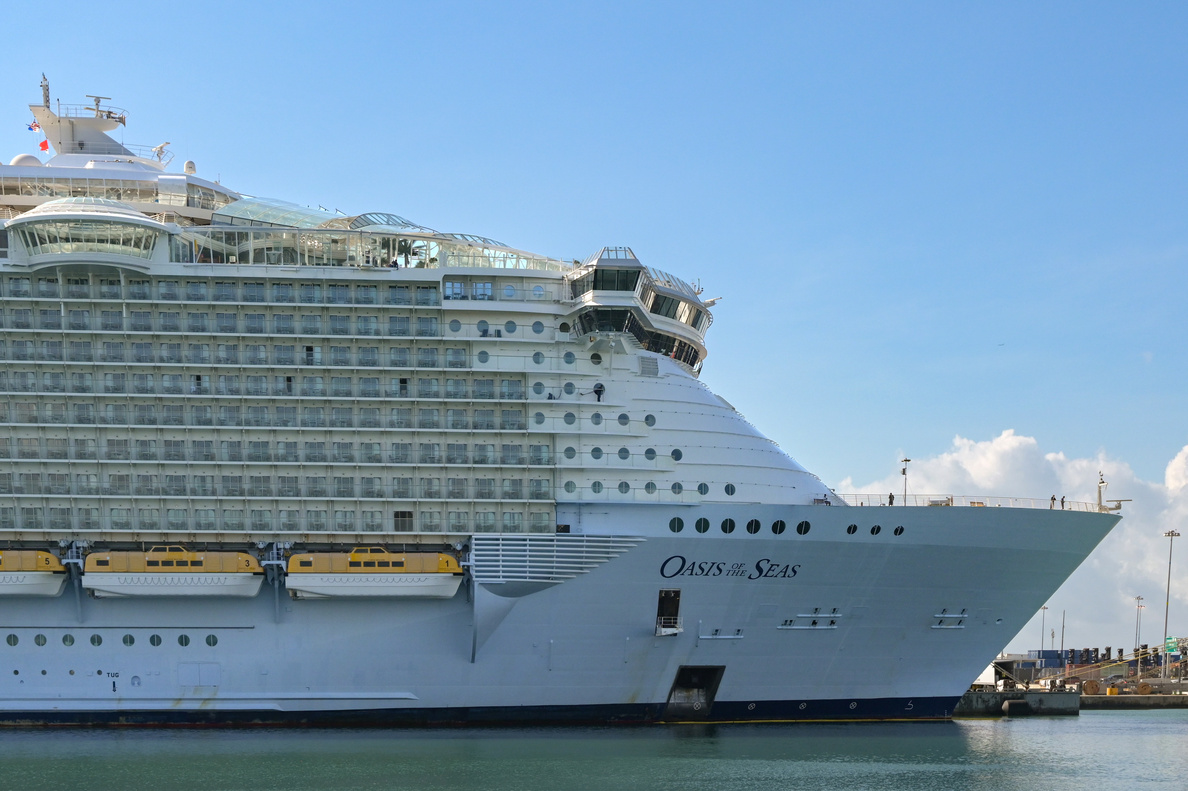 Oasis of the Seas - Royal Caribbean cruise ship