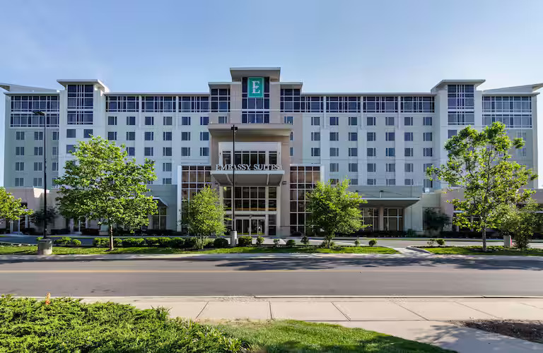 Room in Embassy Suites New Jersey